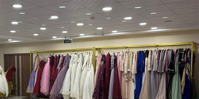 Belediyeden evlenecek iftlere cretsiz gelinlik ve kuafr destei