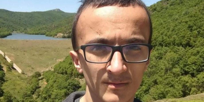 Ba ekyatn altna skm halde l bulundu