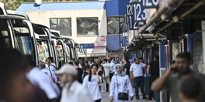 Anadolu'ya otobsle gitmek uakla gitmekten daha pahal!