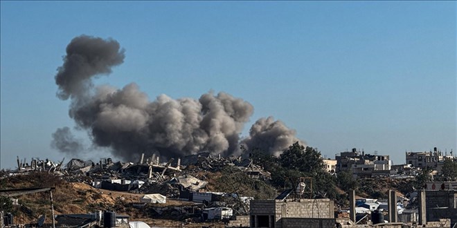 �srail Gazze'de 16's� yard�m bekleyen 48 Filistinliyi �ld�rd�