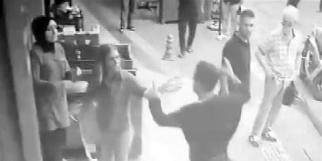 Eski k�z arkada��na deh�eti ya�atan zanl� tutukland�