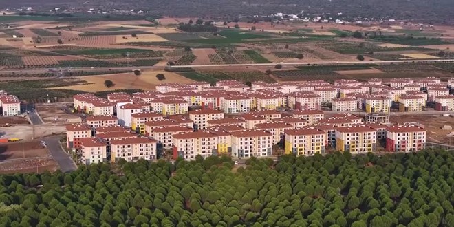 �leti�im Ba�kanl���ndan 'asr�n in�a seferberli�i' payla��m�