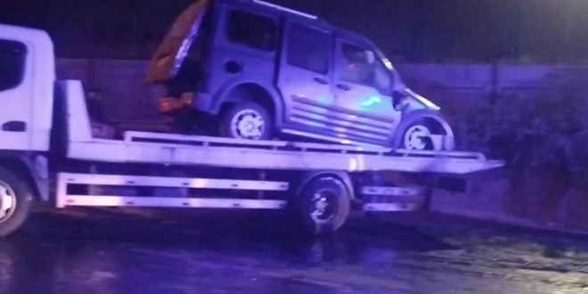 Tuzla'da feci kaza! 5 yaralı hastaneye kaldırıldı