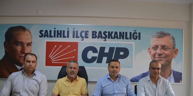 CHP'de istifa şoku: İlçe başkanı adaylıktan da çekilip istifa etti