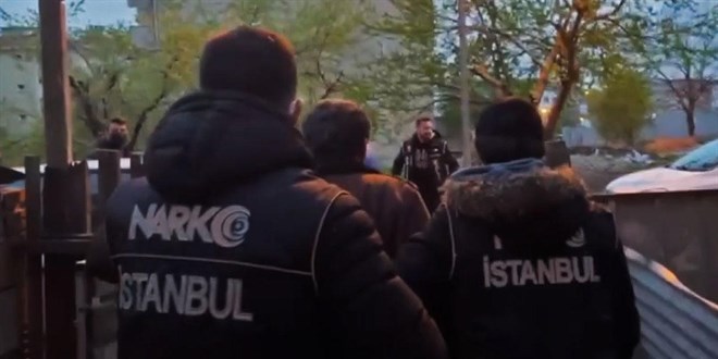 İstanbul'da uyuşturucu operasyonu: 750 bin uyuşturucu hap ele geçirildi