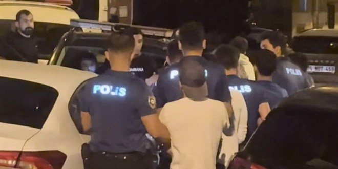 stanbul'da dzensiz gmen operasyonu