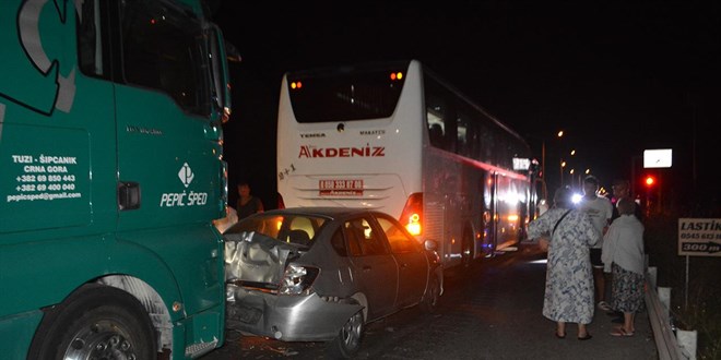 Balıkesir'de zincirleme trafik kazası