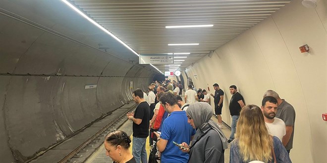 M3 Bakırköy-Kayaşehir Metro Hattı'nda teknik arıza