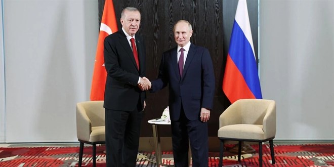 Cumhurbakan Erdoan ve Putin bir araya geldi