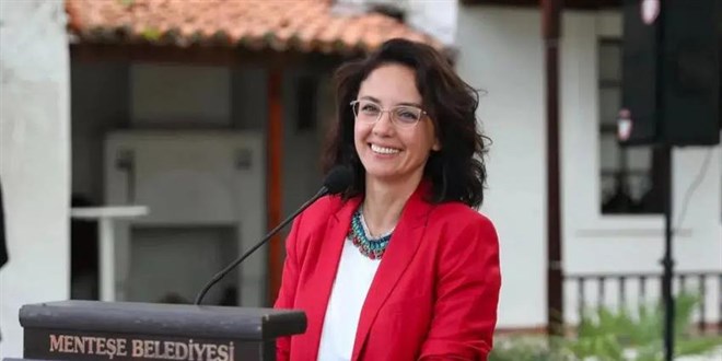 CHP'li Belediye Bakan'nn evine molotofkokteylli saldr