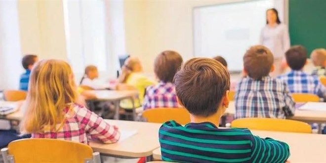 zel Okul Zamlar Devlet Okullarnda Ba Basksn Artrd