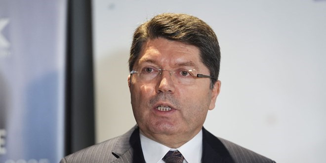 Ylmaz Tun: Soruturmalar siyasi deil