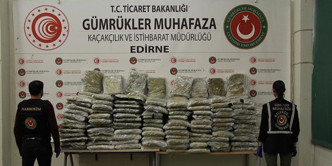 Edirne'de zehir tacirlerine gz atrlmyor: 5,2 ton uyuturucu ele geirildi