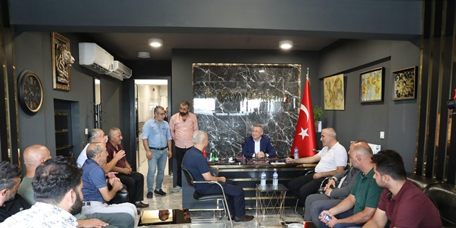 Fuat Oktay'dan Ankara Balk Esnafna Ziyaret