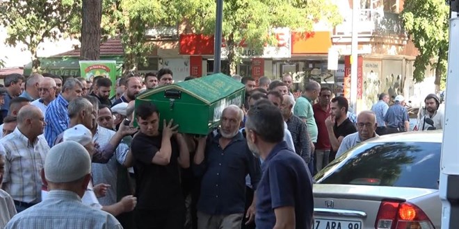 Görev başındayken otomobilin çarptığı güvenlik görevlisi öldü