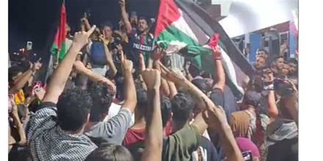 İsrail, Global Sumud Filosu ana gemisine saldırdı