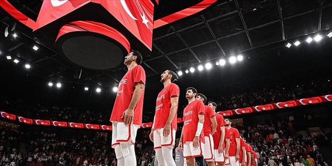 A Milli Basketbol Takm 24 yl sonra yar finalde