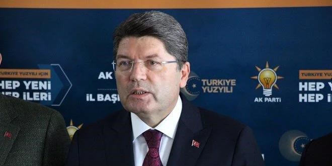 Adalet Bakan'ndan 12 Eyll'de yeni anayasa ars!