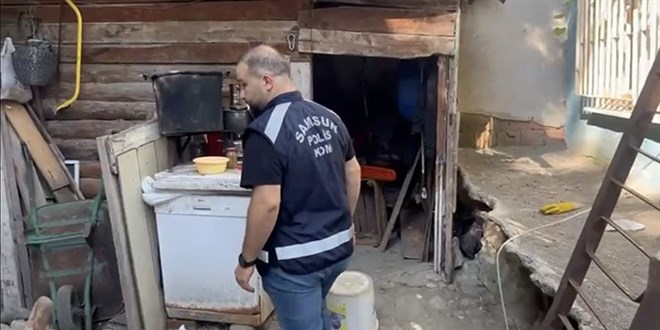 Ryasnda define gren kadn oluyla tnel kazarken yakaland
