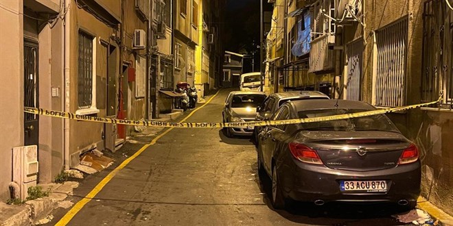 Beyolu'nda silahl saldrya urayan taksici hayatn kaybetti