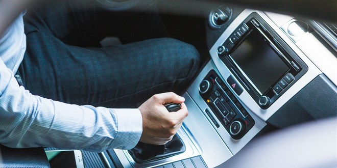 Düz vitesli modeller tarihe mi karışıyor?