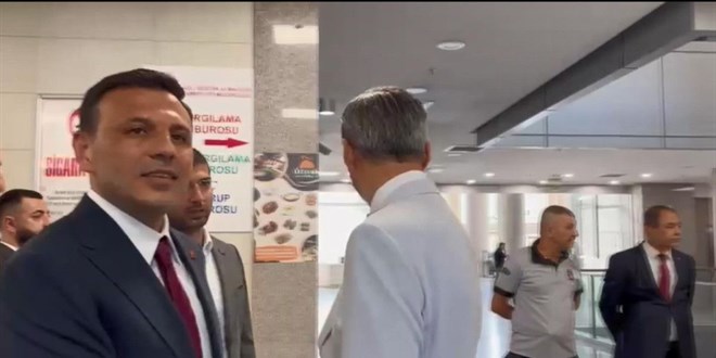 Özgür Çelik ve 25 CHP'linin yargılandığı dava ertelendi