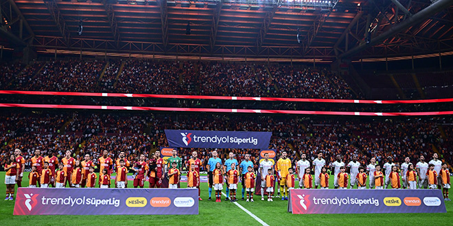 Galatasaray, Sper Lig'de 6'da 6 yapt