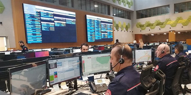 12 Acil ar Merkezi aslsz aramalarla mcadele ediyor