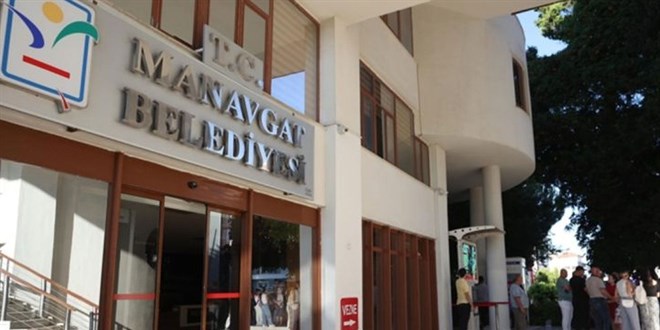 Manavgat Belediyesine ynelik 'rvet' soruturmasnda 2 tahliye
