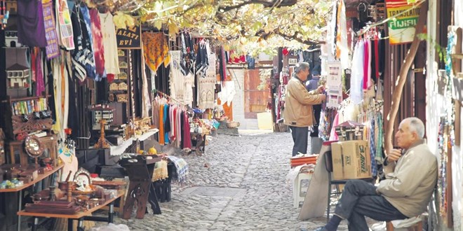 Ba-Kur'lu esnafa erken emeklilik geliyor