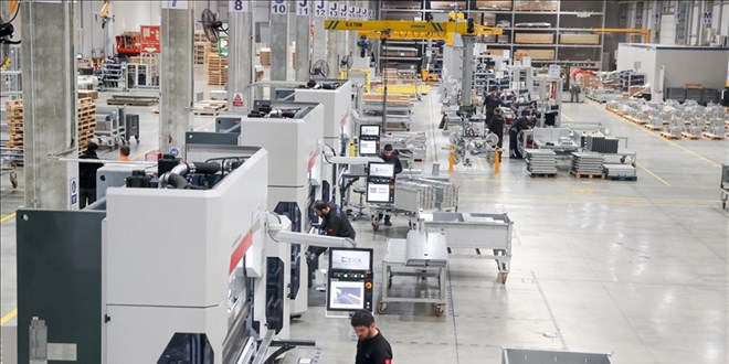 Emlak Konut Asans�r, Afrika'ya ilk ihracat�n� ger�ekle�tirdi