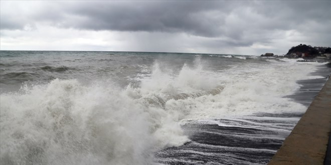 Marmara B�lgesi i�in kuvvetli r�zgar ve f�rt�na uyar�s�