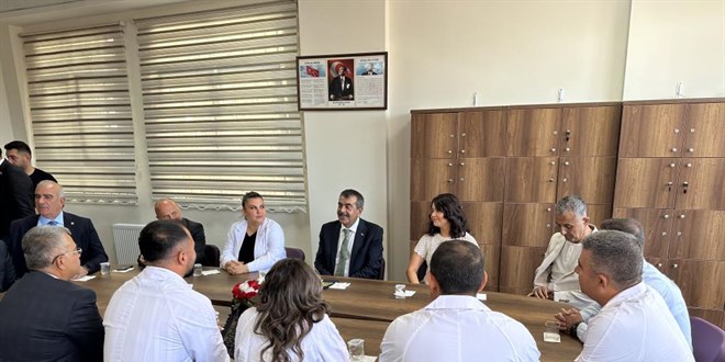Bakan Tekin: Trkiye eitim retimde devrim niteliinde iler yapt