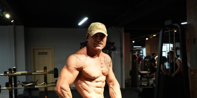 Emniyet Müdür Yardımcısı  vücut geliştirme Türkiye Şampiyonu oldu