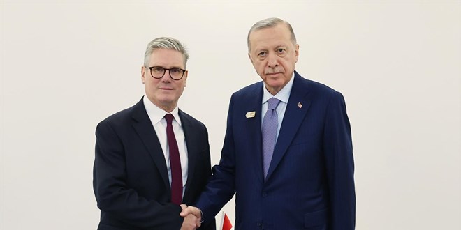 Cumhurba�kan� Erdo�an, �ngiltere Ba�bakan� Starmer ile g�r��t�