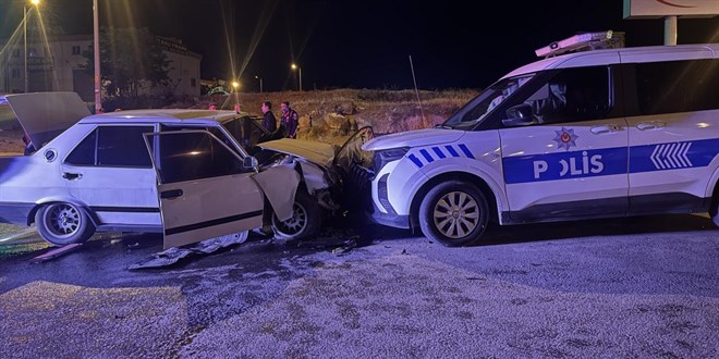'Dur' ihtarna uymayan src ekip aracna arpt, 2 polis yaraland