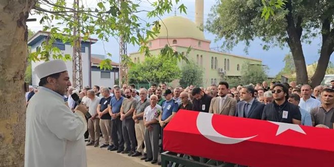 50 yandaki polis memuru kalbine yenik dt