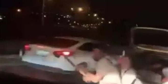 Trafikte baltayla saldran baba-oulun cezas belli oldu
