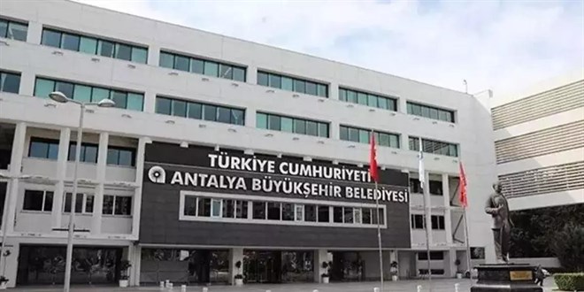 'Hafriyat yolsuzlu�u' soru�turmas�nda eski Antalyaspor ba�kanlar� ifade verdi