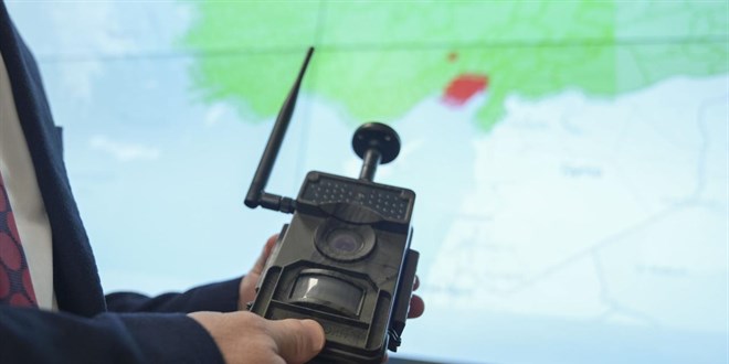 Ormanlar, 2 bin 800 noktadaki fotokapanlarla gece gndz izleniyor