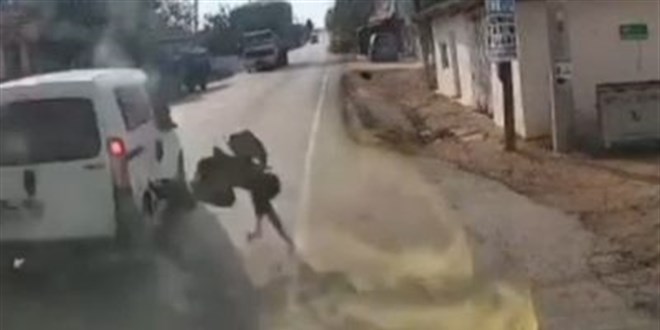 Tekirda'da aniden yola kan ocua ara arpt