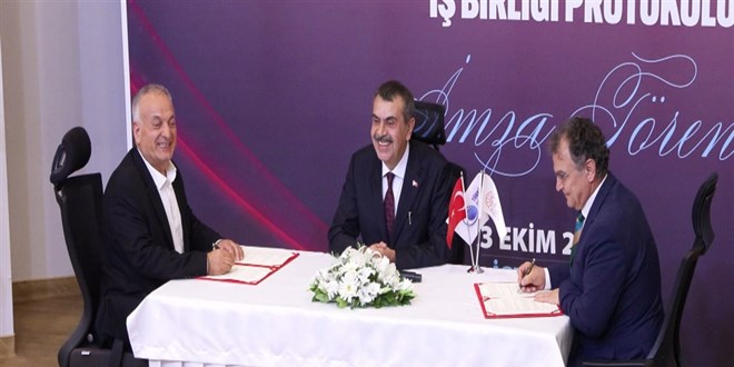 Bakan Tekin: 3 bin 200 rehabilitasyon merkezinde 600 bin renci eitim alyor