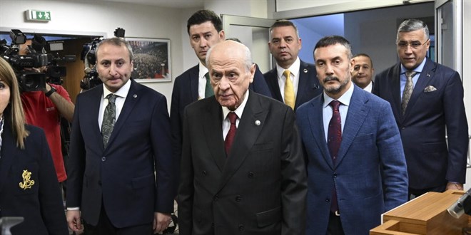 MHP'nin Siyaset ve Liderlik Okulunun 22. dnemi balad
