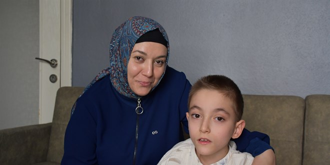 retmenlii brakan anne kendisini serebral palsili oluna adad