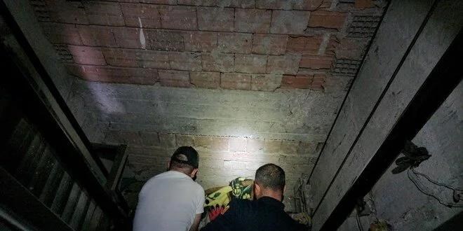 Asansr boluuna den usta hayatn kaybetti