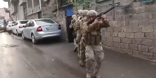 7 ilde 7 organize suç örgütüne operasyon: 78 şüpheli yakalandı