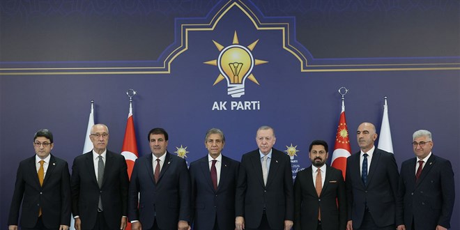 stifa eden 7 belediye bakan AK Parti'ye geti
