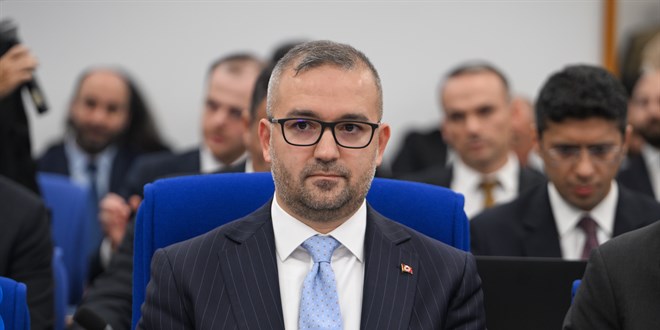 Karahan'dan kararllk mesaj: Enflasyonu hedefe uygun seyirde tutacaz
