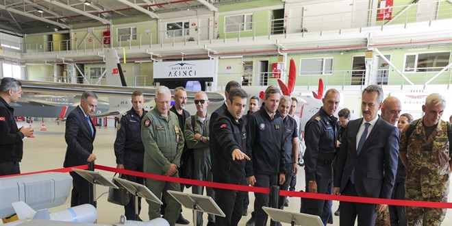 talya savunma bakanl heyeti Baykar teknolojisini yerinde inceledi