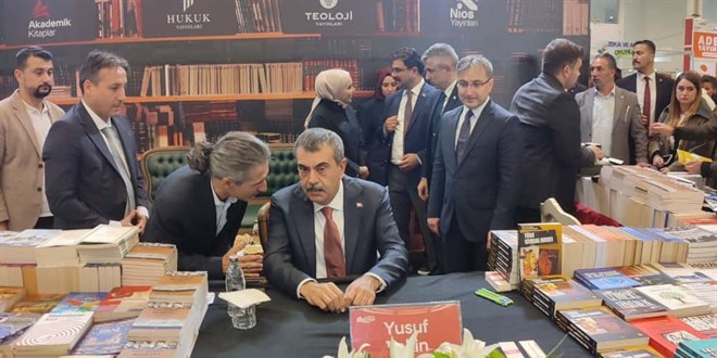 Bakan Tekin: ocuklarmz dnyadaki yatlar gibi erken mezun olmal